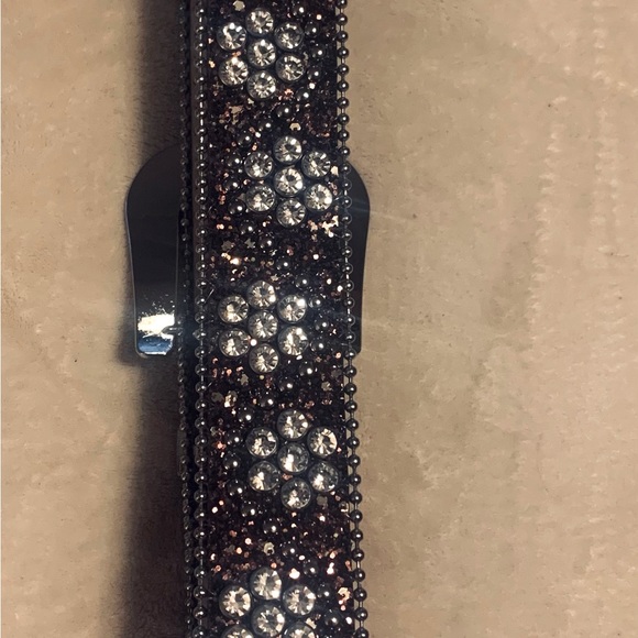 New Rhinestone Buckle Belt - Picture 2 of 3